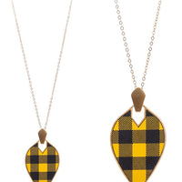 Marquise Shape Faux Leather and Metal Necklace
