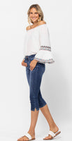 Judy Blue Mid Rise Capri
