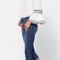 Judy Blue Mid Rise Capri