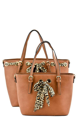 Tote with Leopard Scarf