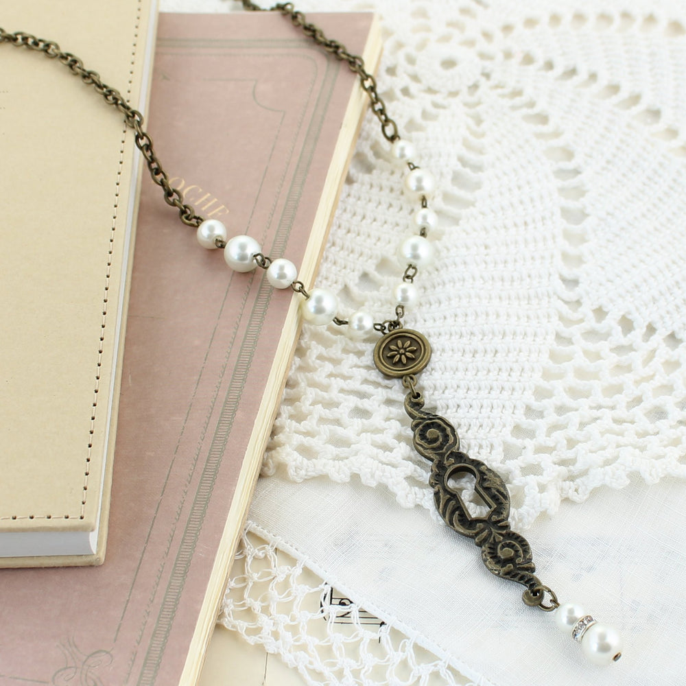 Vintage Pearl Keyhole Necklace