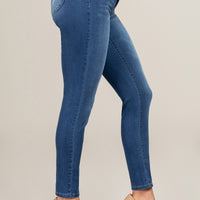 Wannabettabutt Petite Skinny Jean