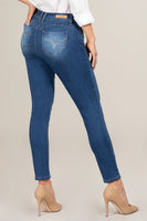
              Wannabettabutt Petite Skinny Jean
            