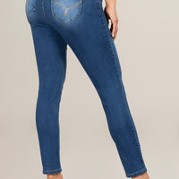 Wannabettabutt Petite Skinny Jean