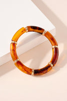 
              Chunky Acrylic Stretch Bracelet
            